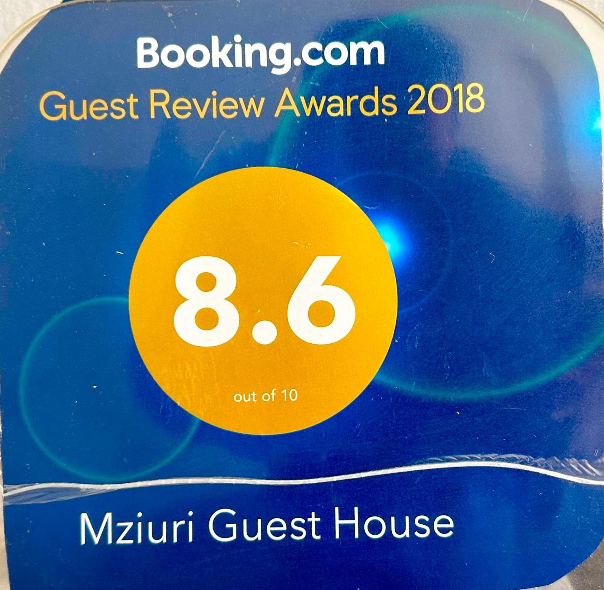 Mziuri Guest House Mestia Bagian luar foto